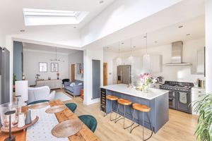 Photo 6- click for photo gallery